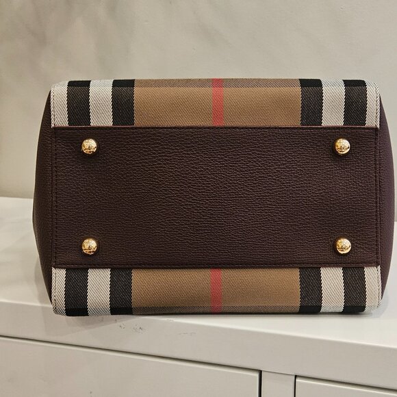 Burberry mahogany bag (NWT) - Picture 3 of 4